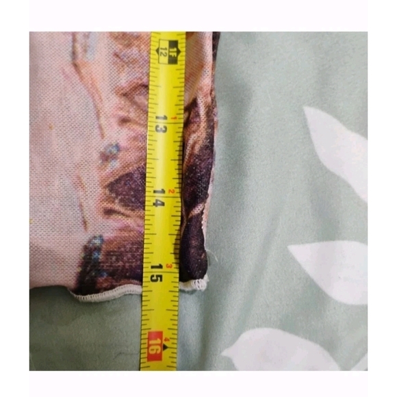 SHEIN Abstract Swirl Long Sleeve Cropped Blouse - Picture 5 of 5